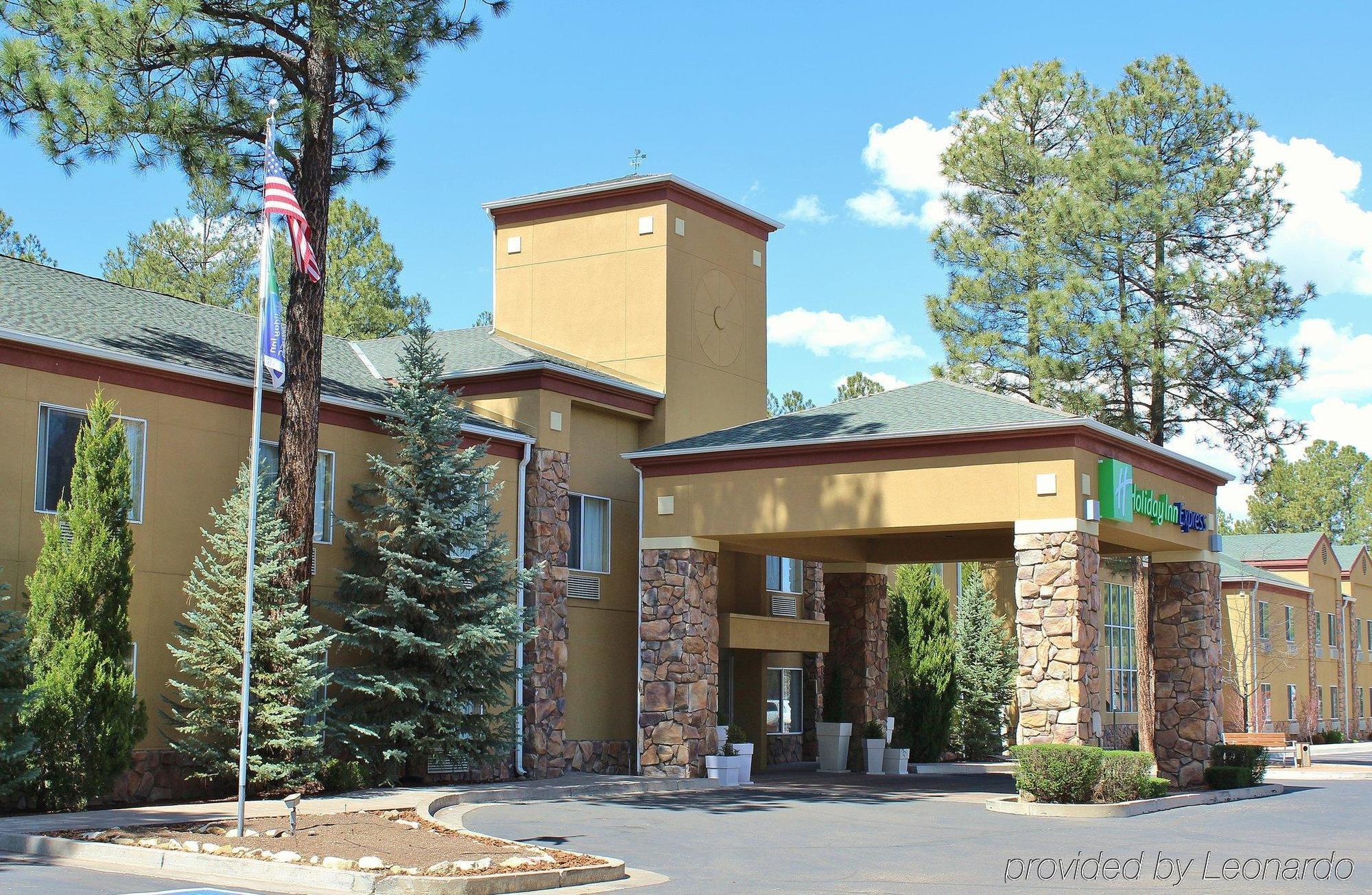 Greentree Inn & Suites Pinetop Buitenkant foto